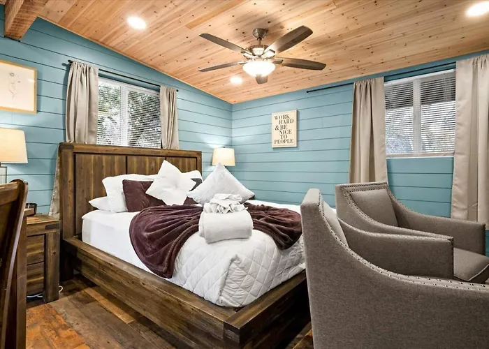 Holiday home 18 Creekside Retreat