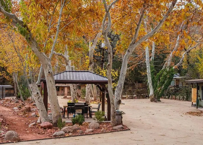 18 Creekside Retreat *